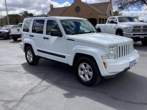 Used 2012 Jeep Liberty Sport w/ Popular Equipment Group image 7