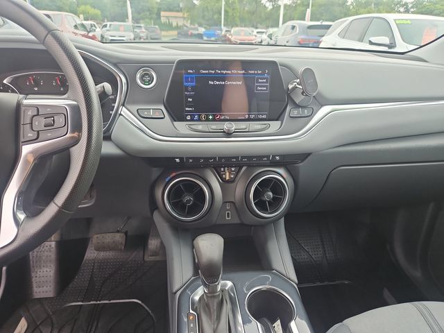 Used 2021 Chevrolet Blazer LT FWD image 18