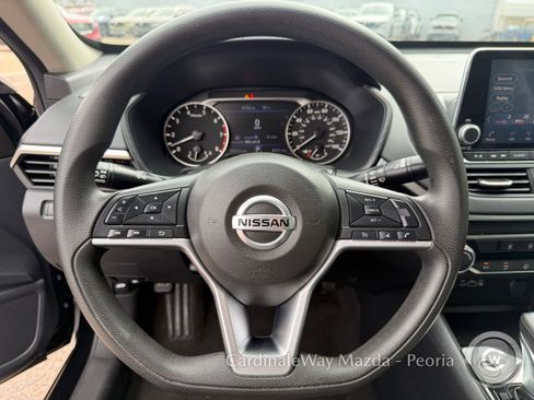 Used 2022 Nissan Altima 2.5 SV FWD image 20