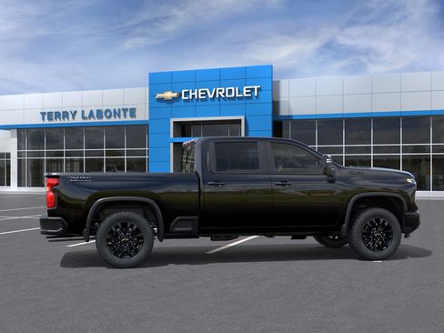 New 2026 Chevrolet Silverado 2500 LT w/ Trail Boss Package AWD/4WD image 7