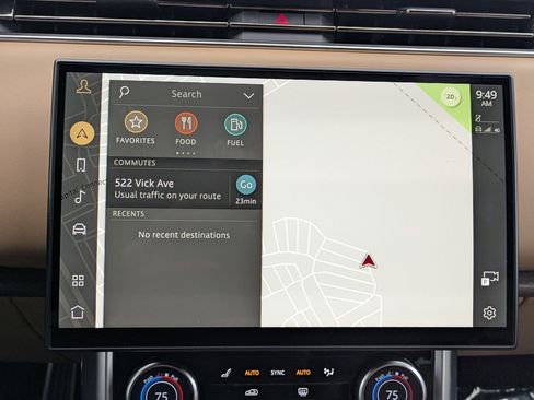 Used 2023 Land Rover Range Rover SE image 13