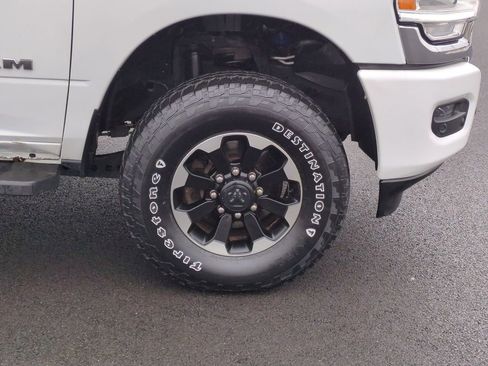 Used 2024 RAM 2500 Laramie image 22