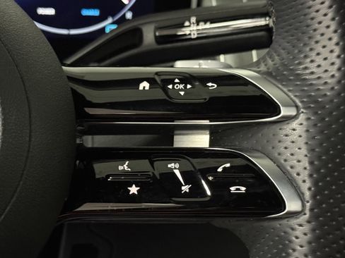 Certified 2023 Mercedes-Benz GLC 300 image 25