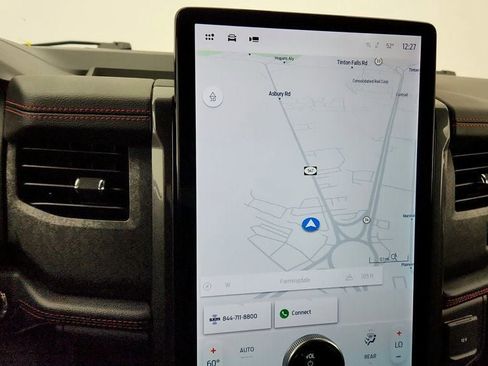 Used 2024 Ford Expedition Limited image 19