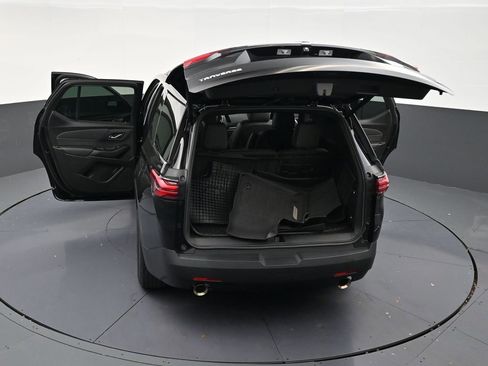 Used 2023 Chevrolet Traverse LT FWD image 33