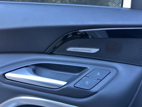 Used 2025 Audi Q5 Premium Plus w/ Premium Plus image 47