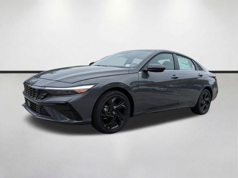 New 2026 Hyundai Elantra SEL Sport Premium FWD image 8