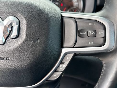 Used 2020 RAM 1500 Big Horn AWD/4WD image 18