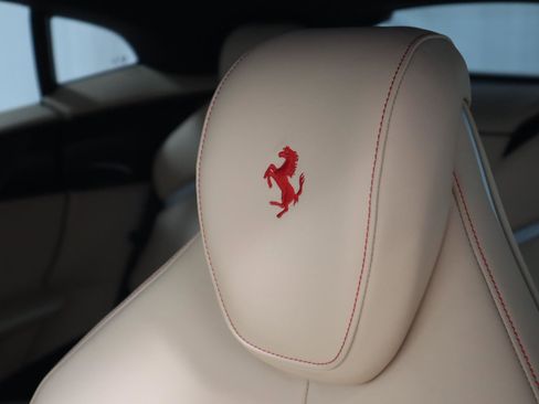 Certified 2024 Ferrari Purosangue image 19