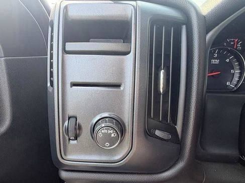 Used 2018 Chevrolet Silverado 1500 Custom w/ Texas Edition image 15