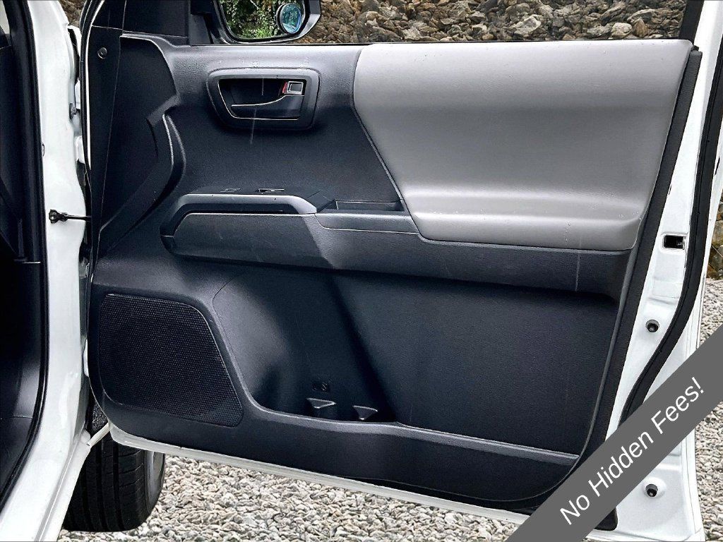 Used 2022 Toyota Tacoma SR RWD image 19
