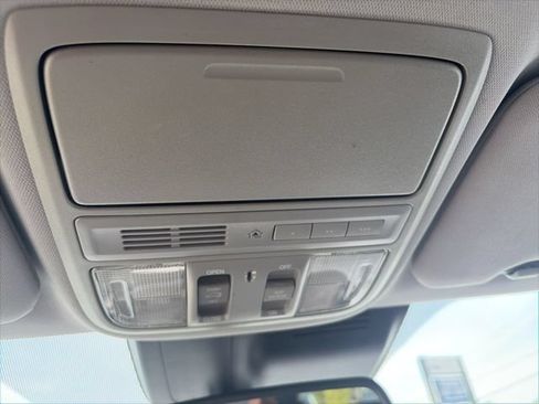 Used 2021 Honda CR-V EX-L image 25