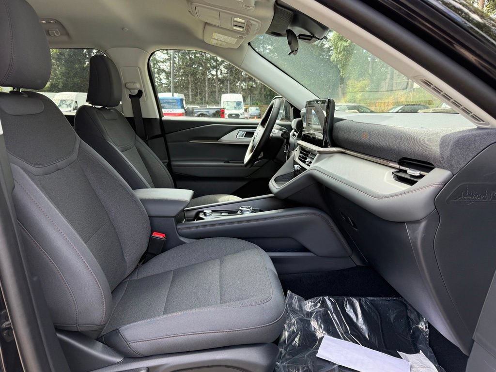 New 2026 Ford Explorer Active AWD/4WD image 9