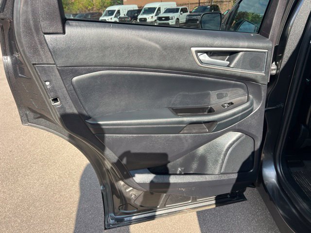 Used 2019 Ford Edge SEL w/ Equipment Group 201A AWD/4WD image 17