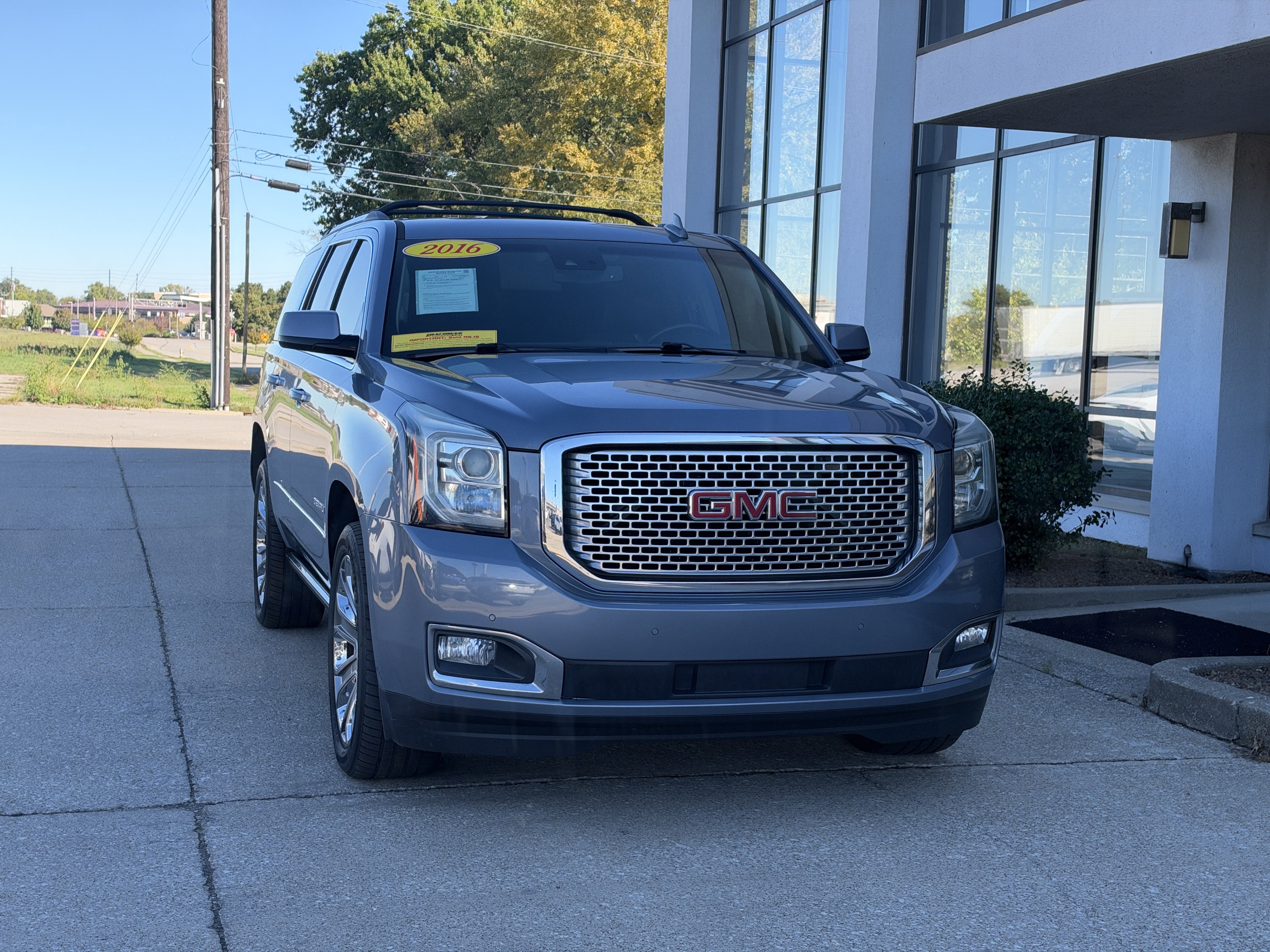 Used 2016 GMC Yukon Denali w/ Open Road Package AWD/4WD image 20