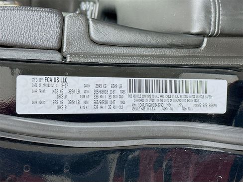 Used 2017 Jeep Grand Cherokee Laredo w/ Quick Order Package 23E image 30