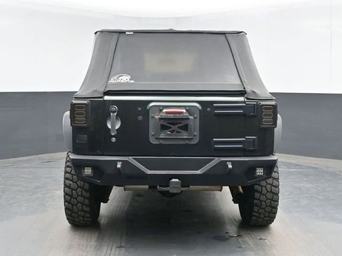 Used 2011 Jeep Wrangler Unlimited Sport AWD/4WD image 9