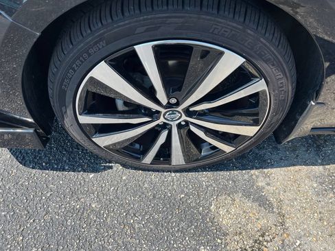 Used 2022 Nissan Altima 2.0 SR FWD image 35
