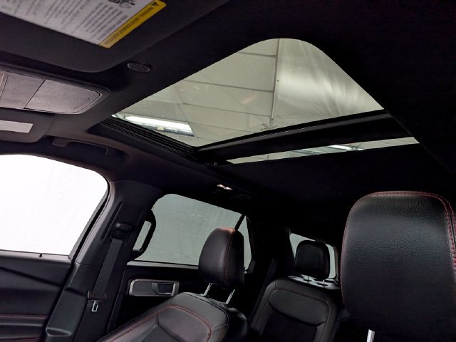 Certified 2023 Ford Explorer ST-Line w/ Class IV Trailer Tow Package AWD/4WD image 14