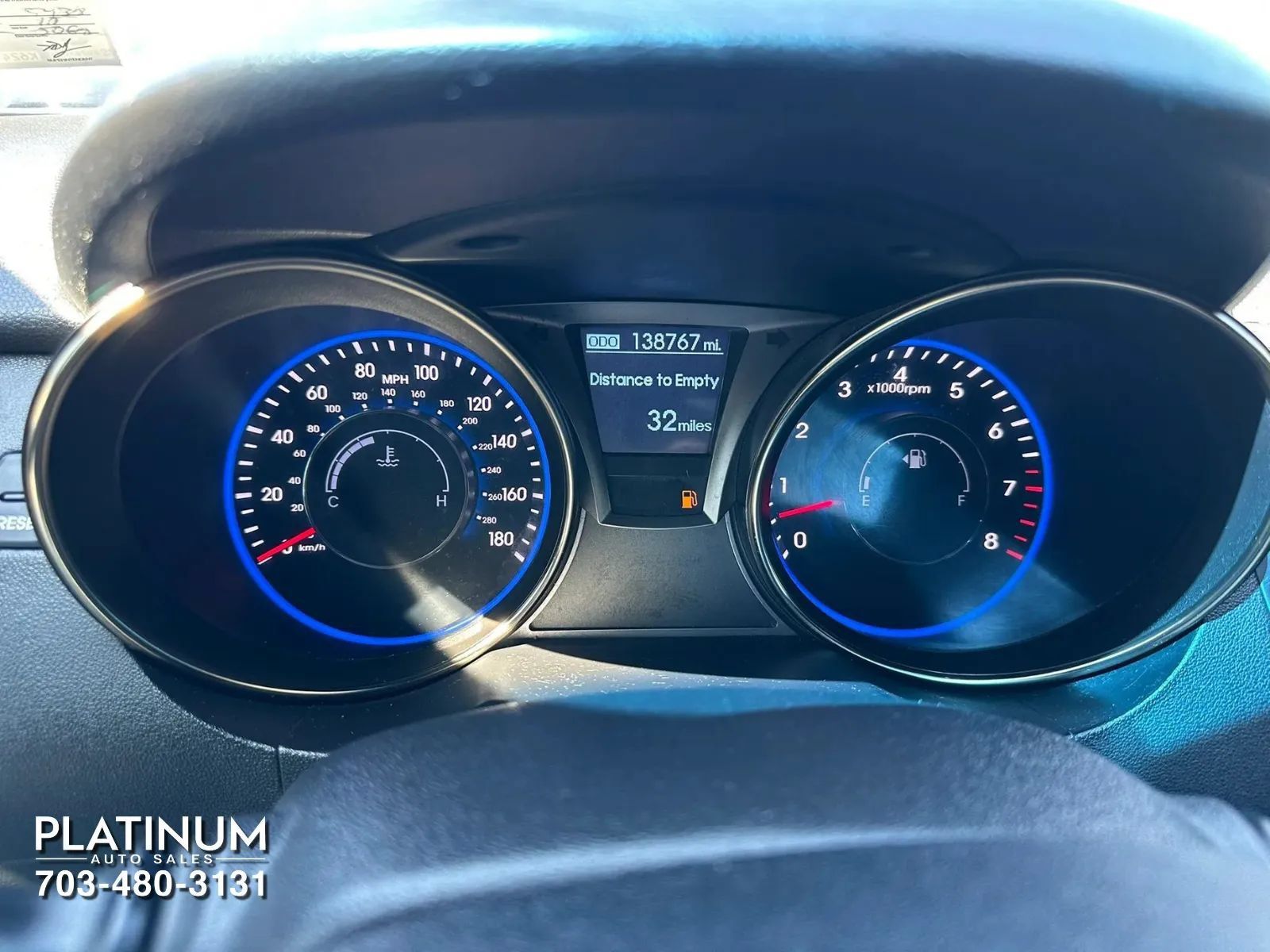 Used 2015 Hyundai Genesis 3.8 RWD image 10
