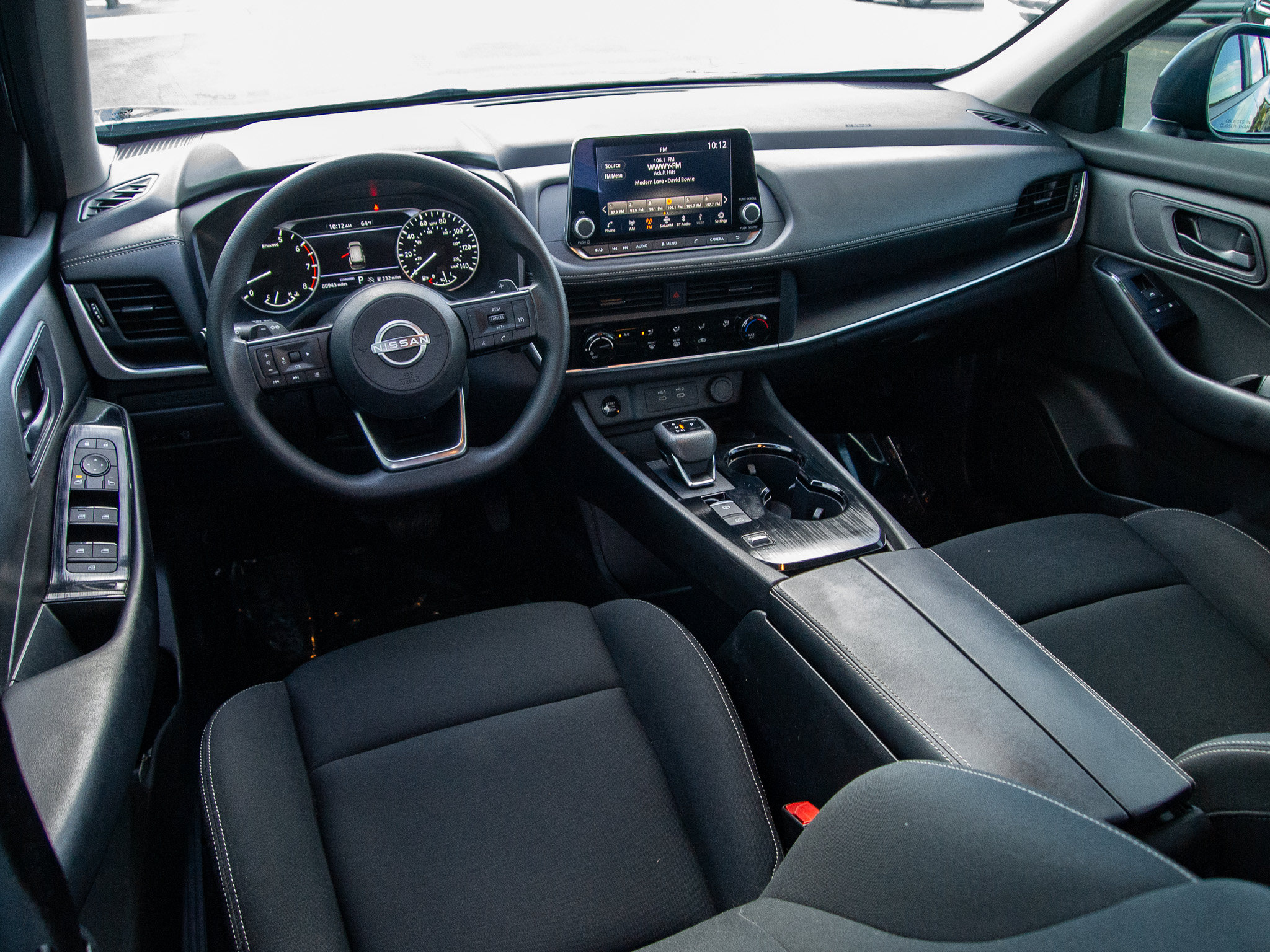 Used 2024 Nissan Rogue S FWD image 26