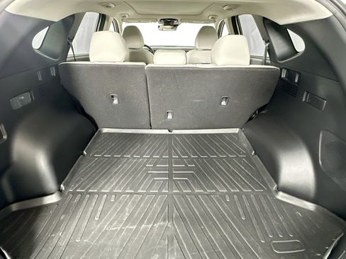 Used 2023 Hyundai Tucson Limited image 27