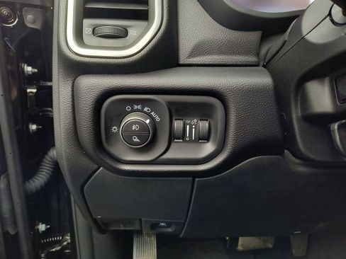 Used 2025 RAM 3500 Laramie w/ Sport Appearance Package image 14