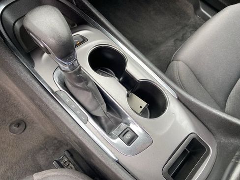 Used 2024 Chevrolet Malibu LT FWD image 39
