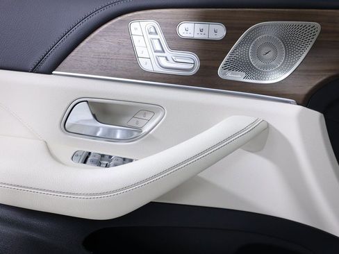 Used 2026 Mercedes-Benz GLE 450 4MATIC image 10