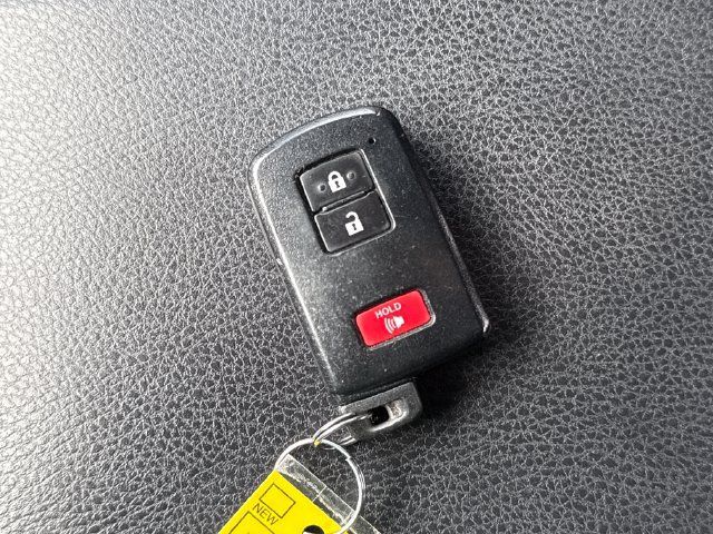 Used 2019 Toyota Tacoma TRD Pro AWD/4WD image 33