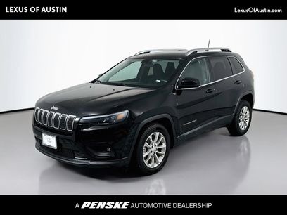 Used 2019 Jeep Cherokee Latitude w/ Popular Appearance Group