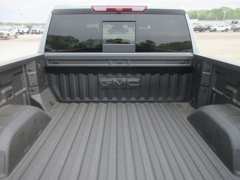 New 2026 GMC Sierra 1500 Denali AWD/4WD image 6