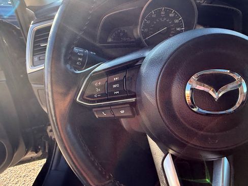 Used 2017 MAZDA MAZDA3 Touring w/ Popular Equipment Package image 17