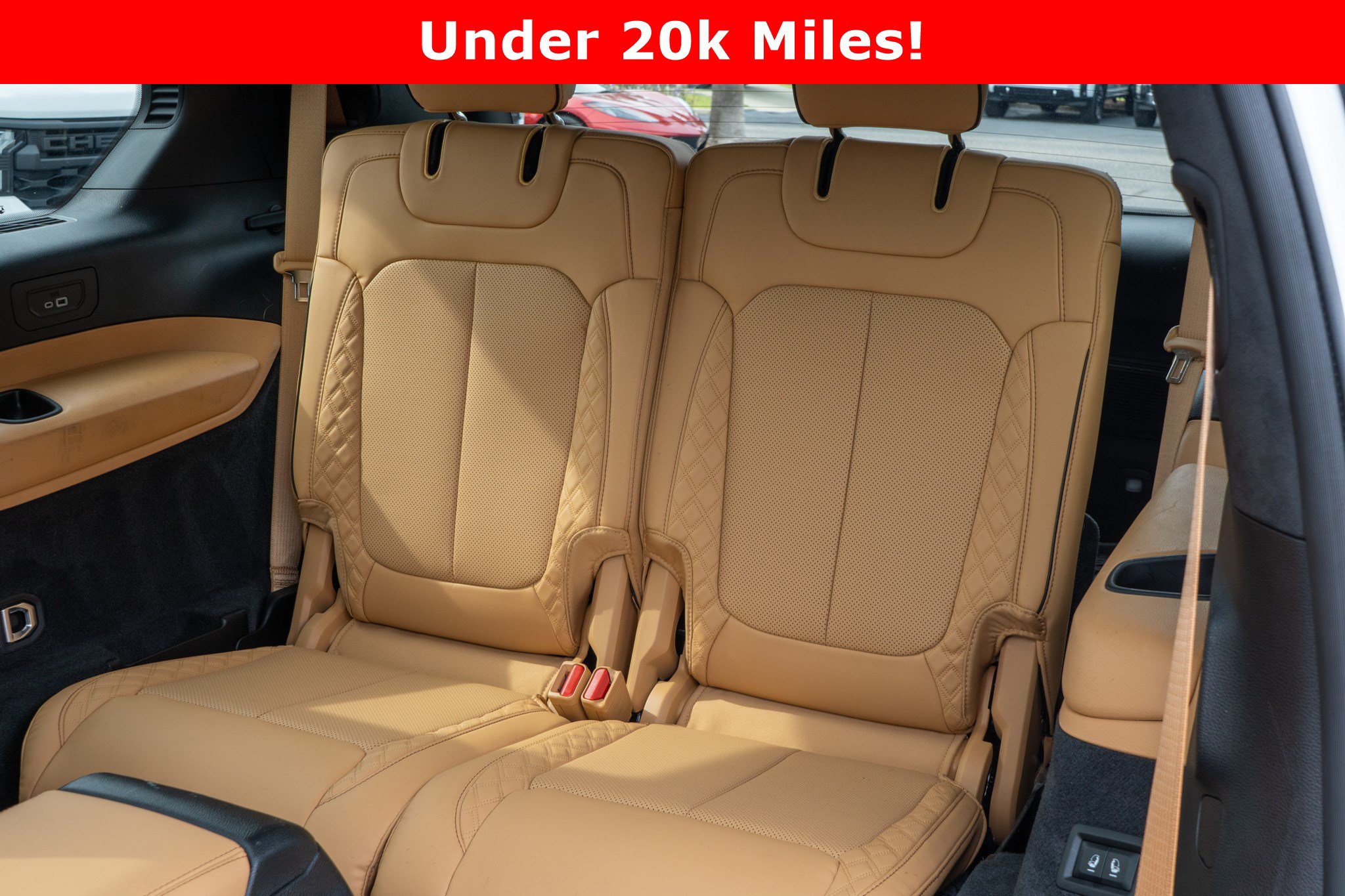 Used 2024 Jeep Grand Cherokee L Summit AWD/4WD image 31