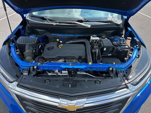 Used 2024 Chevrolet Equinox LT AWD/4WD image 11