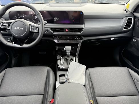 New 2026 Kia Seltos SX image 15