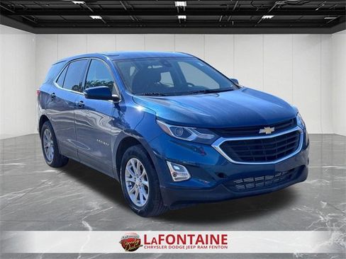 Used 2019 Chevrolet Equinox LT w/ Driver Convenience Package image 7