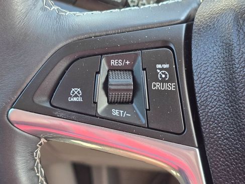 Used 2014 Buick Encore FWD image 19