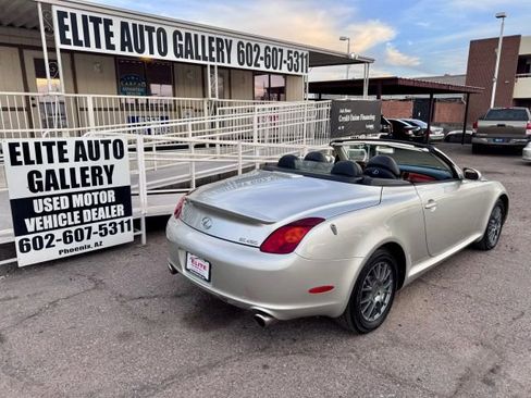 Used 2002 Lexus SC 430 Convertible image 8