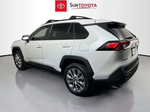 Used 2024 Toyota RAV4 XLE Premium image 6