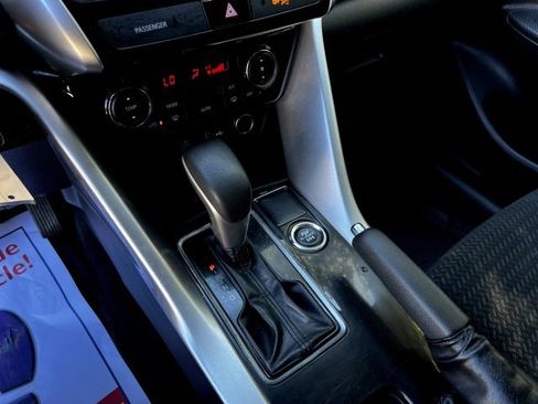 Used 2020 Mitsubishi Eclipse Cross ES image 44