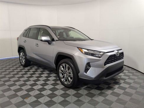 Used 2025 Toyota RAV4 XLE Premium w/ Weather Package image 4