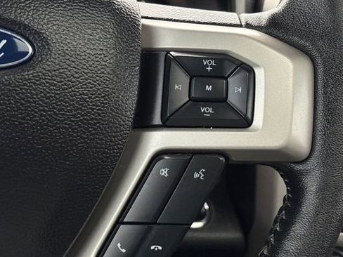 Used 2018 Ford F150 Lariat w/ Equipment Group 502A Luxury image 22