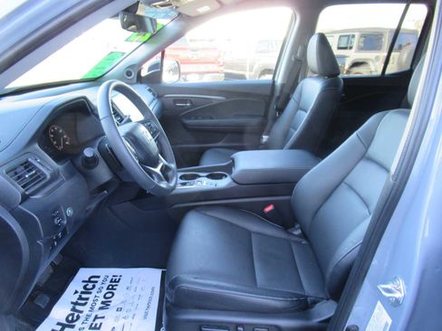 Used 2025 Honda Ridgeline RTL image 14