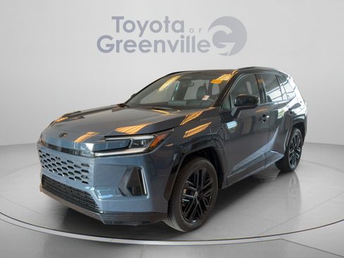 Used 2026 Toyota RAV4 XSE w/ Weather Package AWD/4WD image 1