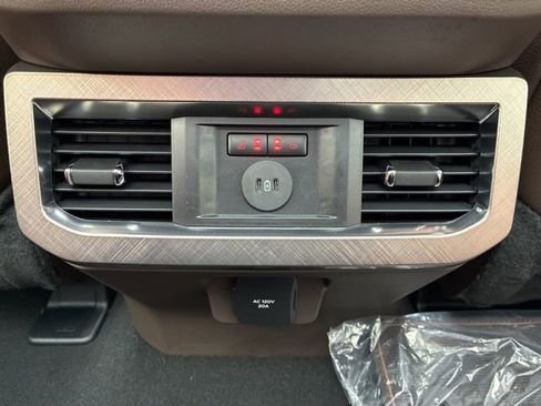 New 2026 Ford F250 King Ranch w/ FX4 Off-Road Package image 22