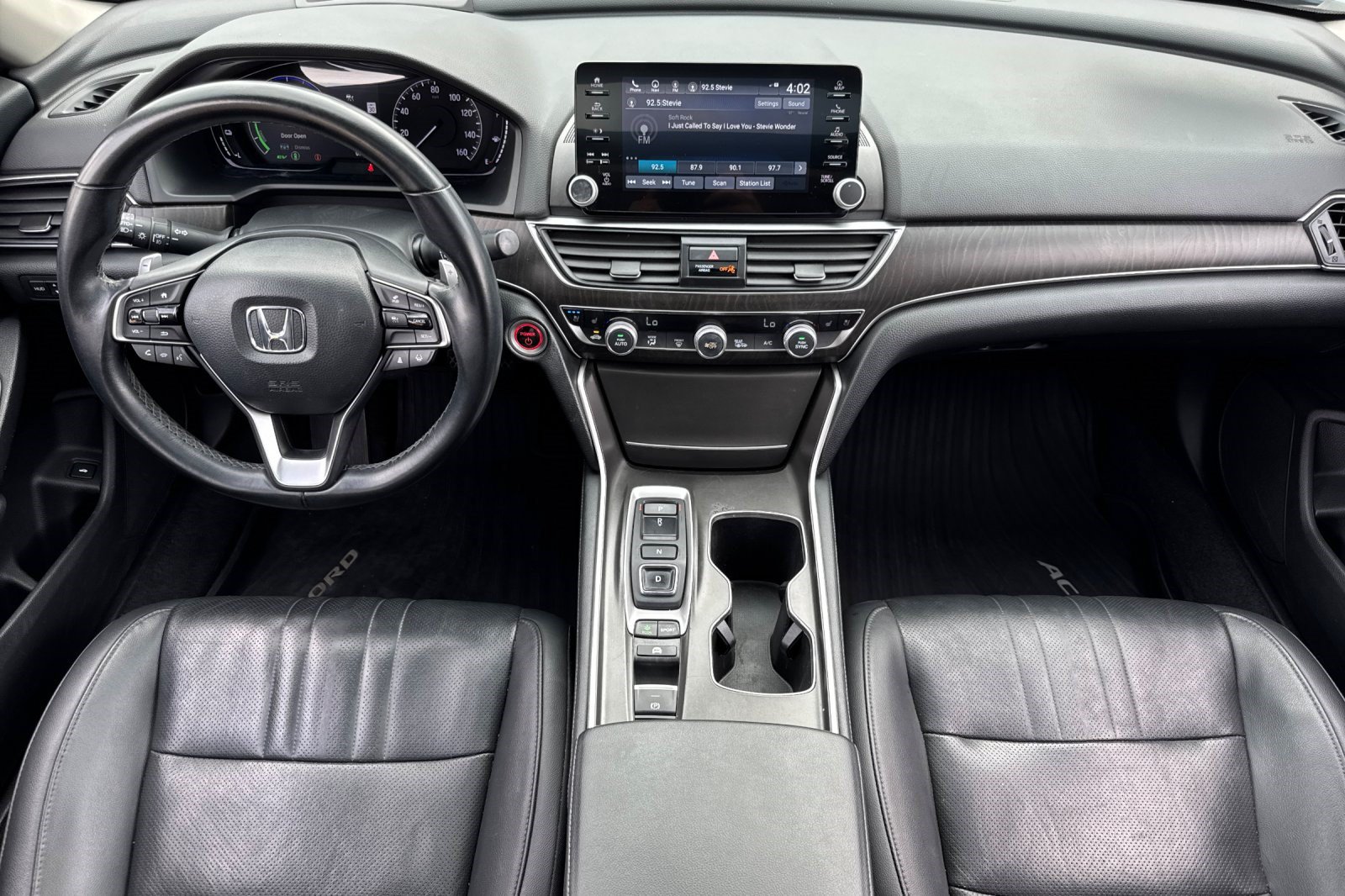 Used 2022 Honda Accord Touring image 16