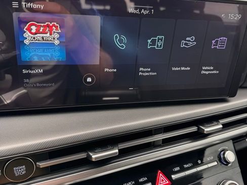 Used 2025 Hyundai Santa Fe SE FWD image 18