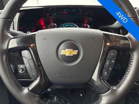 Used 2020 Chevrolet Express 2500 Extended w/ Enhanced Convenience Package RWD image 26