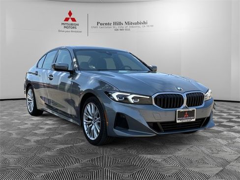 Used 2023 BMW 330i Sedan image 3